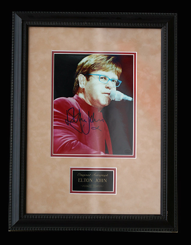 ELTON JOHN - Original Autograph of Elton John